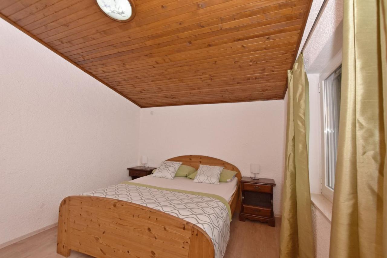 Apartments Mladen Duće 外观 照片